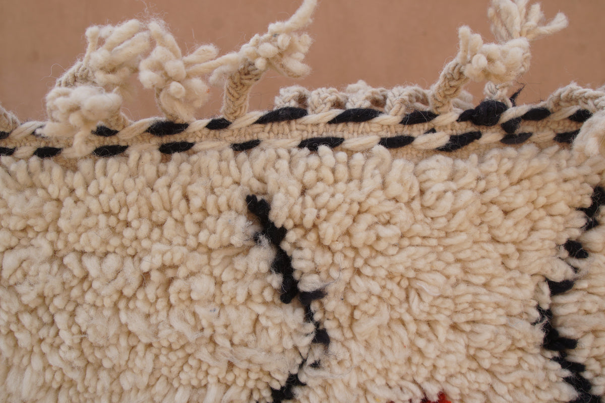 CONTEMPORARY AZILAL RUG- HANDWOVEN MOROCCAN WOOL RUG