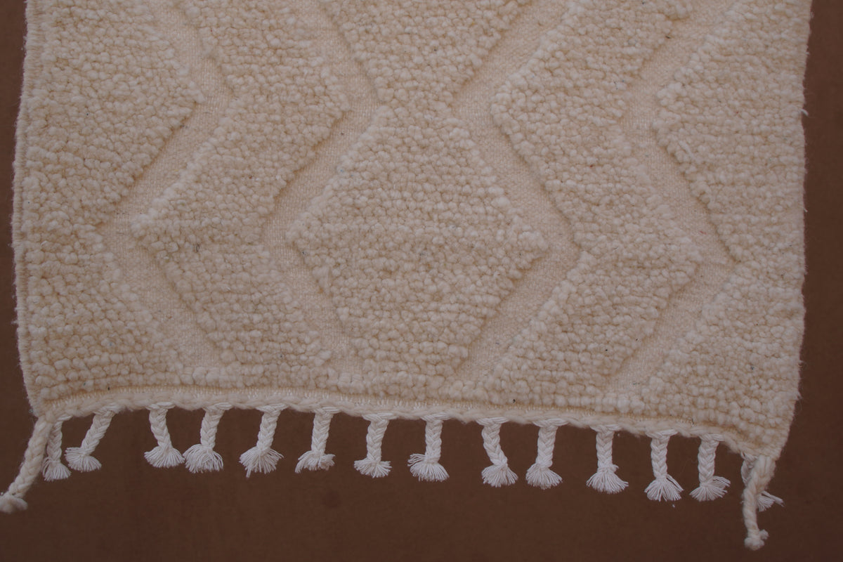 BENI OURAIN MOROCCAN RUG - MINIMAL DIAMOND BEIGE WOOL RUG