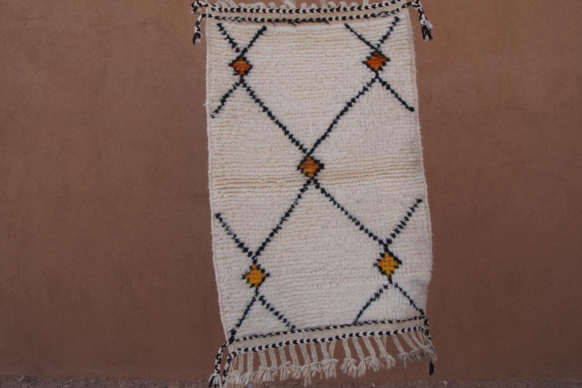 BENI OURAIN RUG - HANDWOVEN MOROCCAN WOOL BERBER CARPET